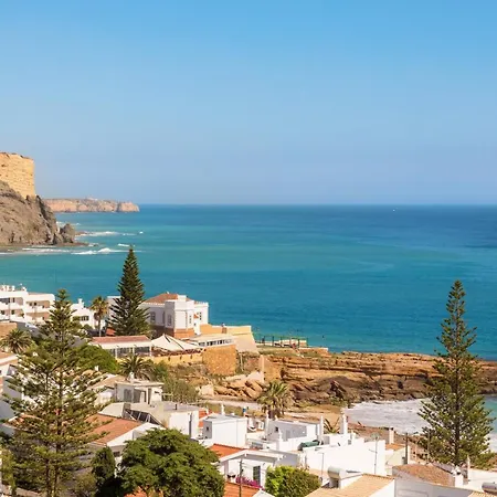 Mariners - Bright And Stylish - Walk To The