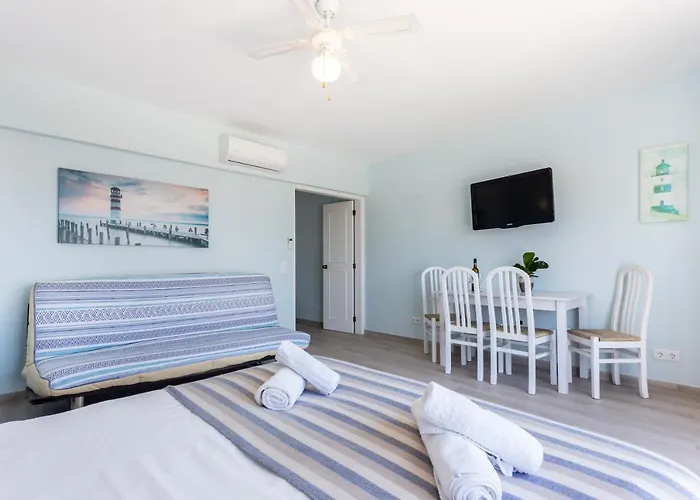 Mariners - Bright And Stylish - Walk To The * Luz