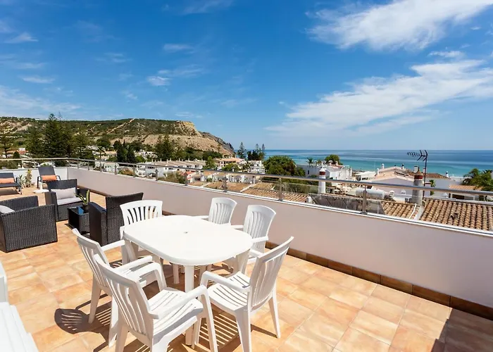 Mariners - Bright And Stylish - Walk To The *