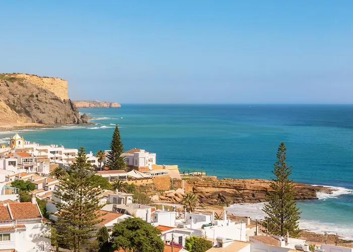 Mariners - Bright And Stylish - Walk To The